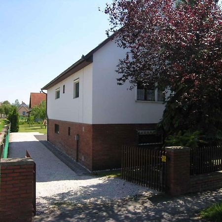 Apartment In Balatonlelle/Balaton 19159 Exterior foto